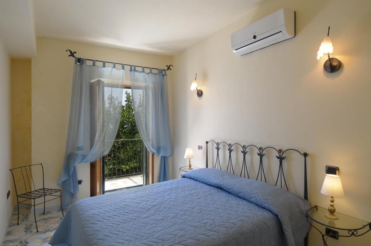Terrazza Di Rosa - Sea View Villa Praiano Buitenkant foto